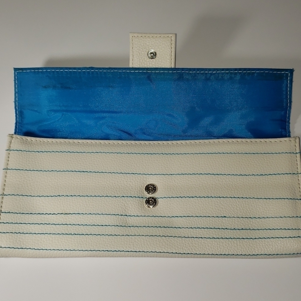 Milano Cream and Turquoise Clutch Purse - Picture 3 of 6